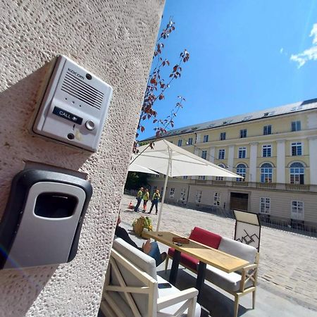 Peaceful Studio On Rynok Square Lvov Exteriér fotografie