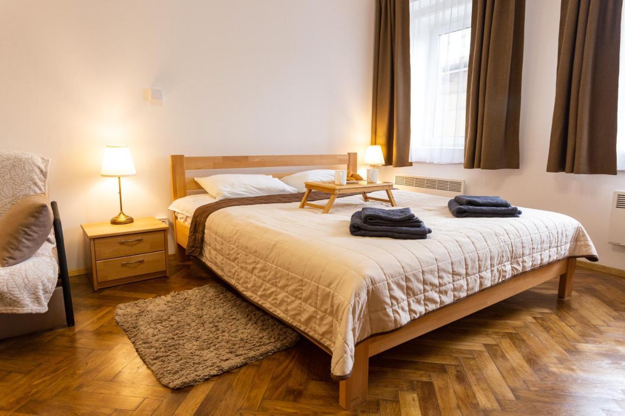 Peaceful Studio On Rynok Square Lvov Exteriér fotografie