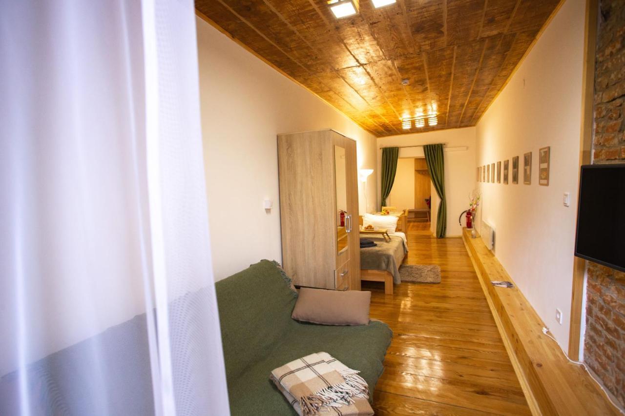 Peaceful Studio On Rynok Square Lvov Exteriér fotografie